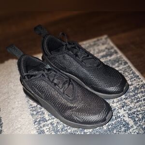 Nike Air Max 270 Size 1Y